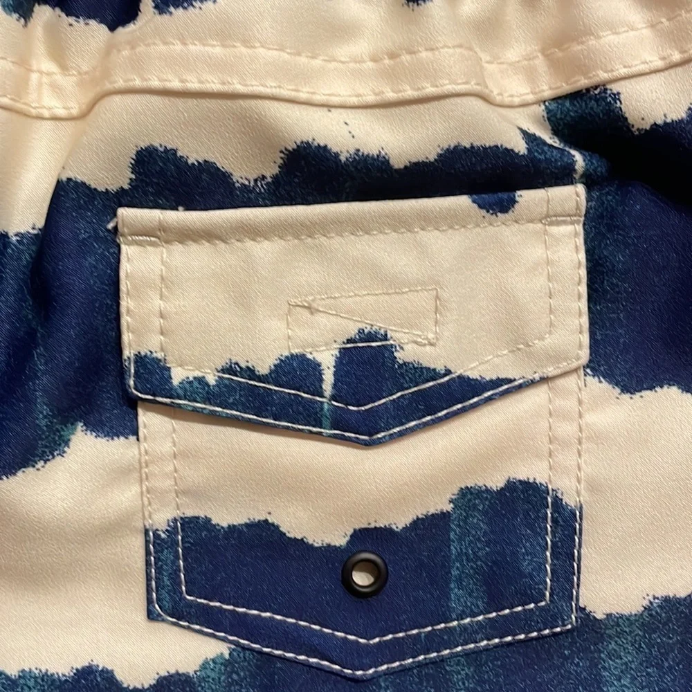 NWT Sovereign code Boys Swim disruptor Trunks Striped Moc  Fly size 4